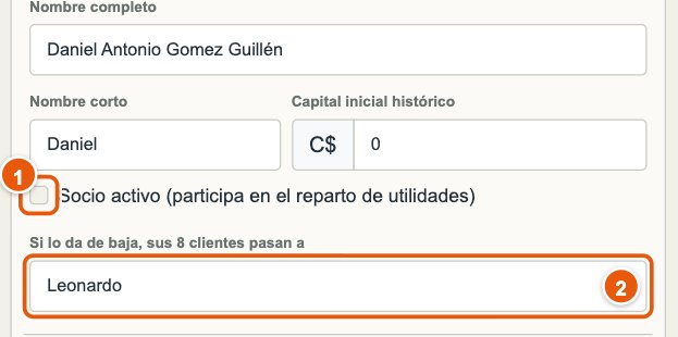 Baja de un socio con reasignación de clientes
